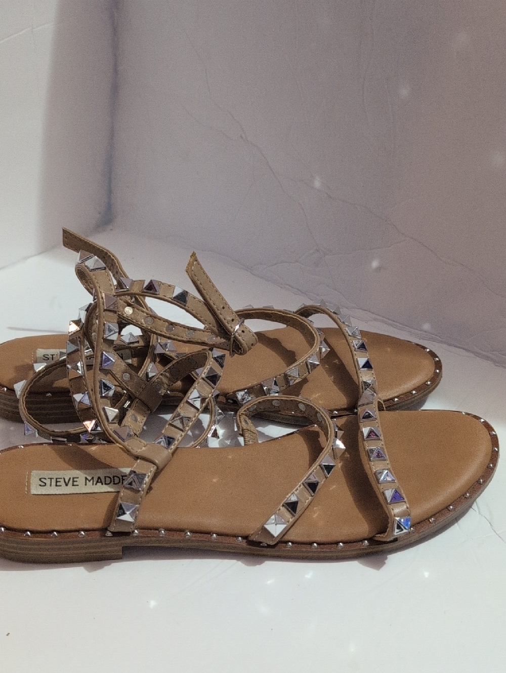 Steve Madden Tan Pyramid-Stud Strappy Sandals